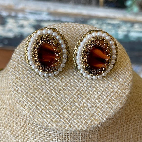 W Germany Necklace & Earrings ornate gilt tortoise color with tiny pearls - Picture 4 of 17